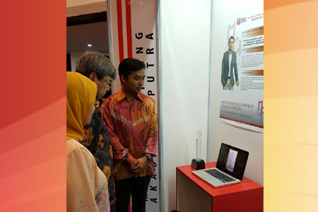 Dr. Zafri Hassan